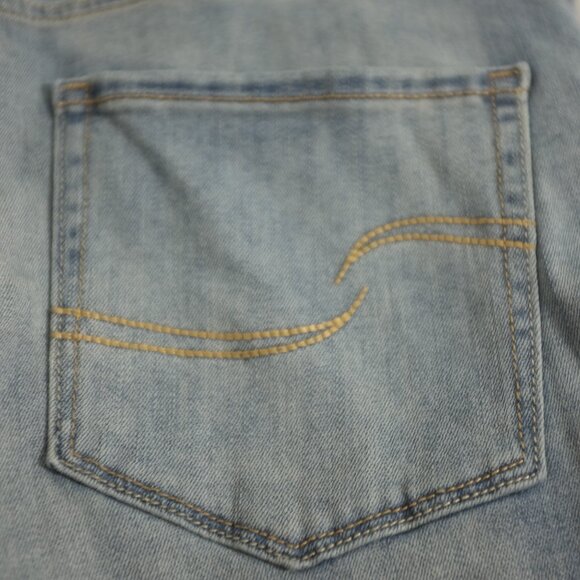Signature by Levi Strauss & co Modern Skinny Shorts distressed rolled size 14 - Picture 8 of 11